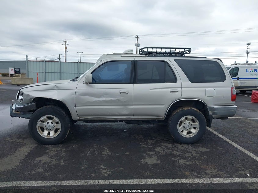 2000 Toyota 4Runner Sr5 V6 VIN: JT3HN86R4Y0284497 Lot: 43727984