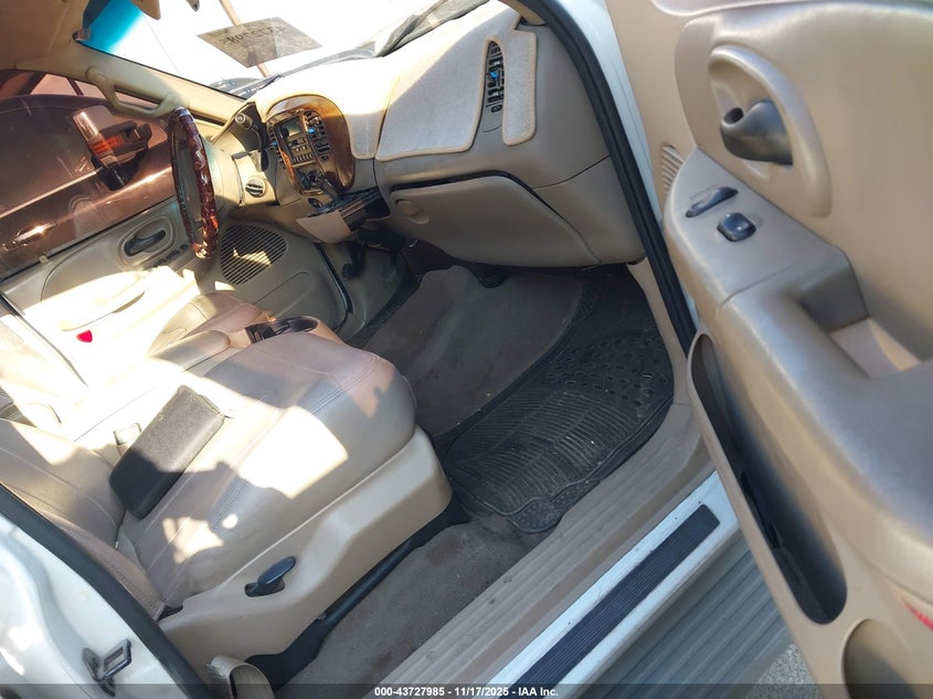 1FTRW07L91KE89431 2001 FORD F-150 photo no. 5
