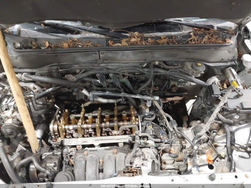 2005 Honda Cr-V Lx VIN: SHSRD78585U327249 Lot: 43727996