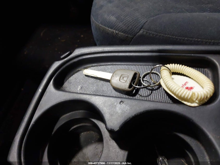 2005 Honda Cr-V Lx VIN: SHSRD78585U327249 Lot: 43727996