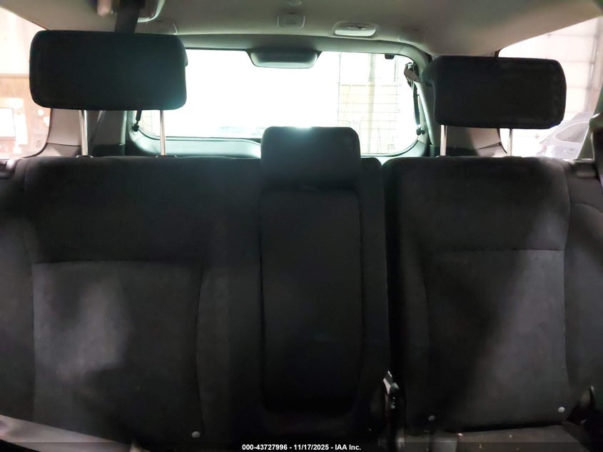 2005 Honda Cr-V Lx VIN: SHSRD78585U327249 Lot: 43727996