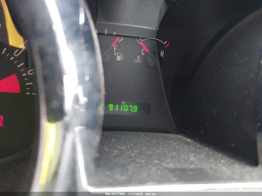 1ZVFT80N355152521 2005 FORD MUSTANG photo no. 7