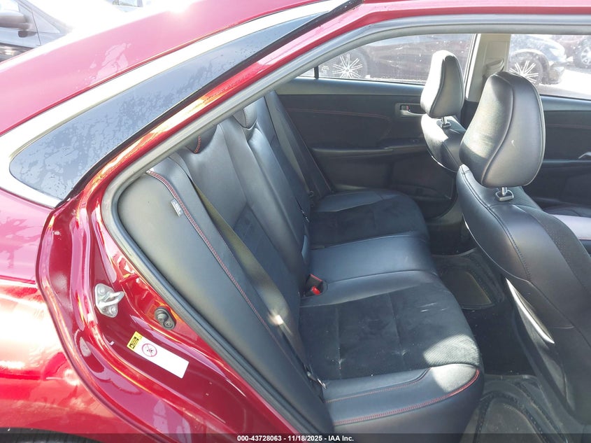 4T1BF1FK5FU889073 2015 TOYOTA CAMRY photo no. 8