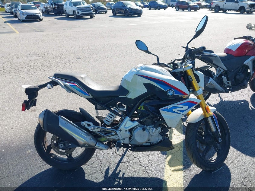 2018 BMW G310 R VIN: WB30G1109JR856527 Lot: 43728090
