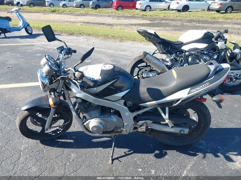 2002 Suzuki Gs500 VIN: JS1GM51A322100439 Lot: 43728091