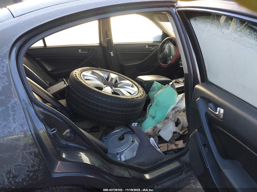 2003 Infiniti G35 Luxury Leather VIN: JNKCV51EX3M301232 Lot: 43728102