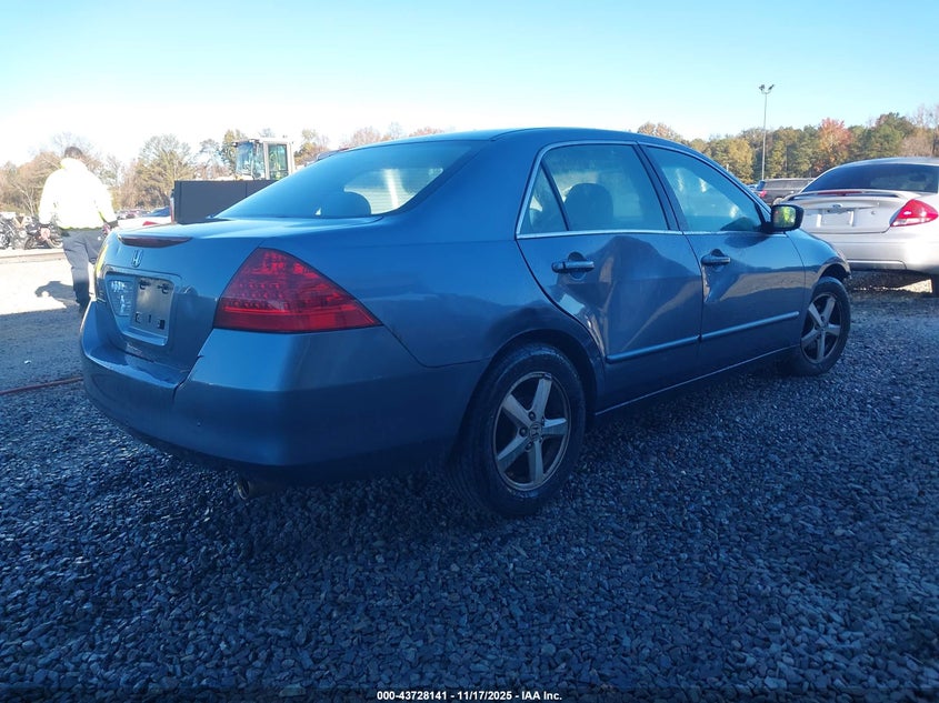 1HGCM56477A206320 2007 HONDA ACCORD photo no. 4