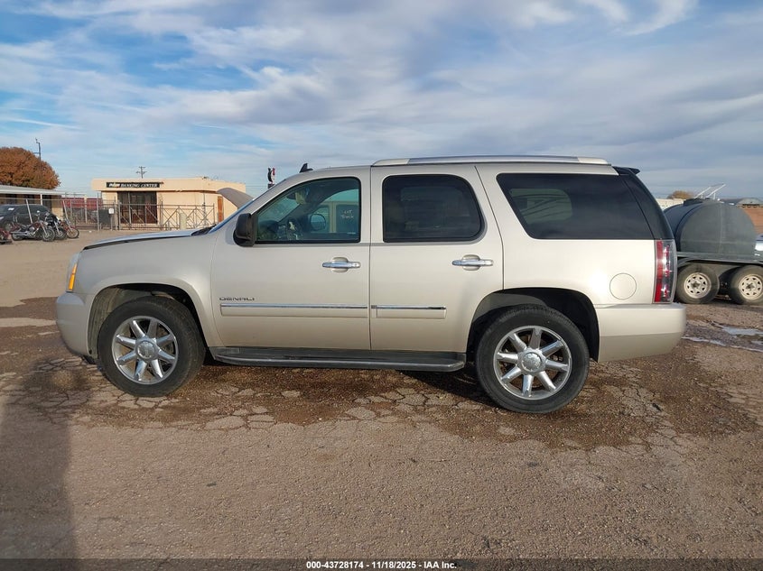 2013 GMC Yukon Denali VIN: 1GKS2EEFXDR142830 Lot: 43728174