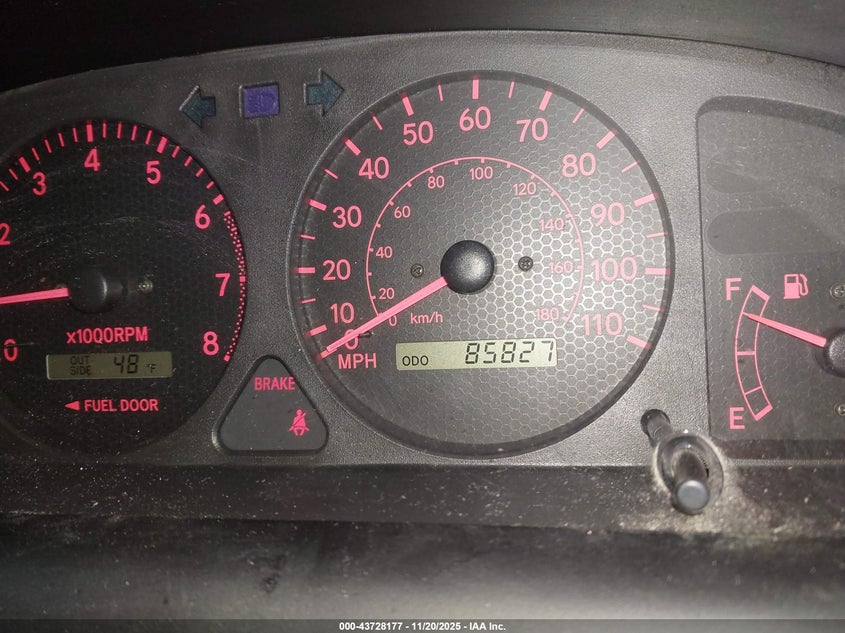 2T1BR12E02C538834 2002 TOYOTA COROLLA photo no. 7