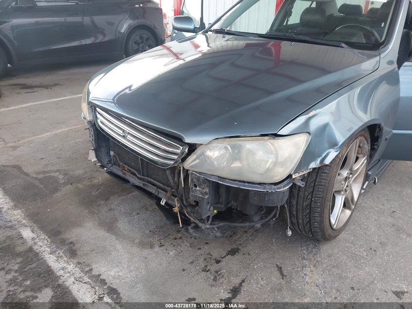 2004 Lexus Is 300 Base W/5-Speed Manual VIN: JTHBD192740082806 Lot: 43728178