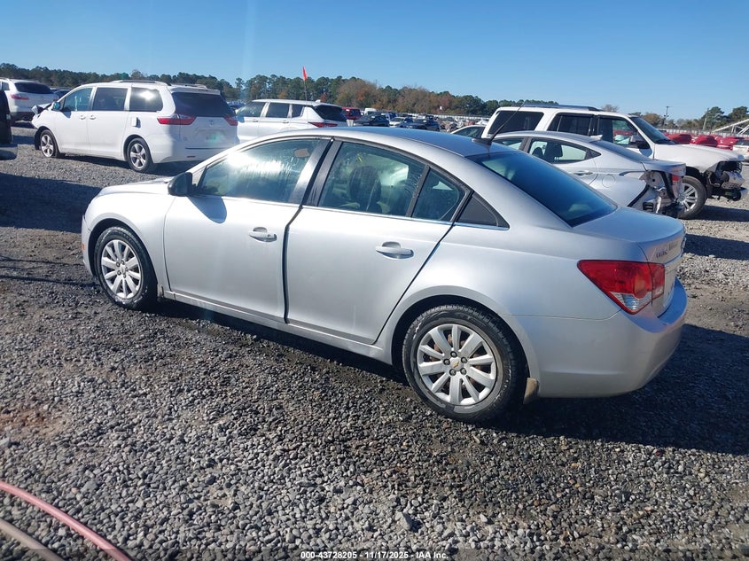 1G1PC5SH7B7300918 2011 CHEVROLET CRUZE photo no. 3