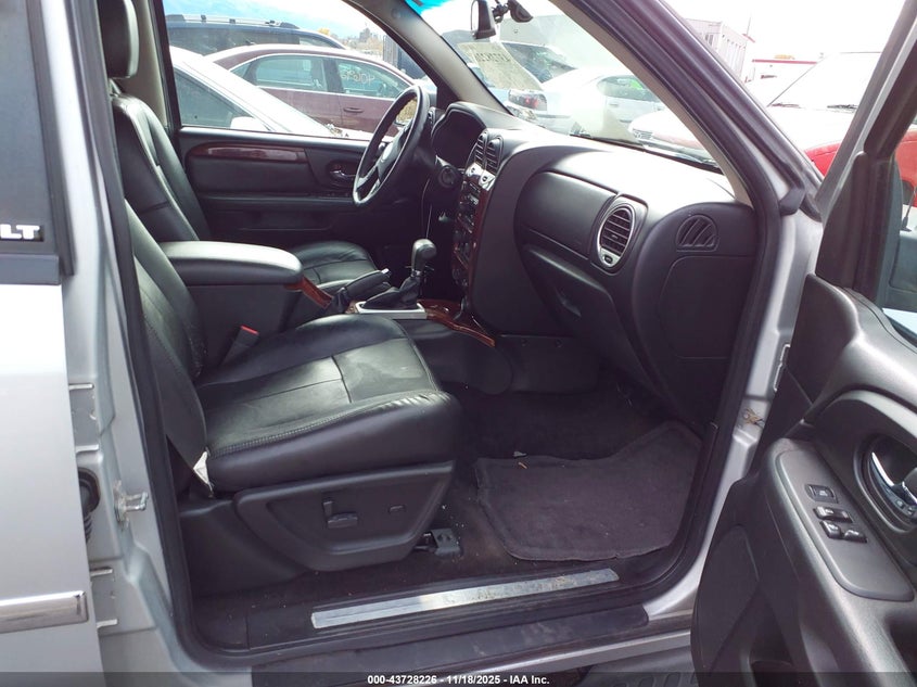 1GKDT43S392107126 2009 GMC ENVOY photo no. 5