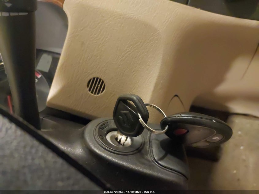 2008 Suzuki Xl7 Premium VIN: 2S3DA217186110033 Lot: 43728253