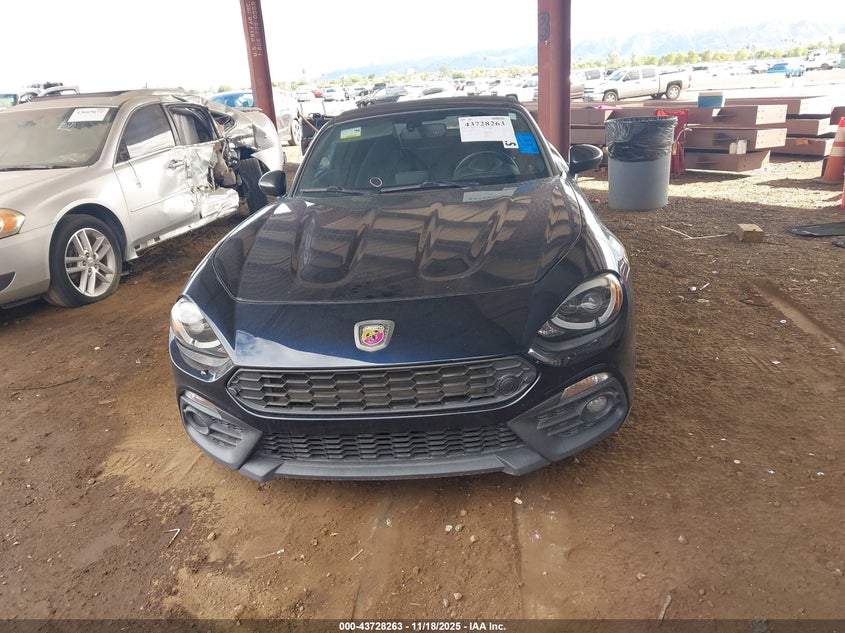 2018 Fiat 124 Spider Abarth VIN: JC1NFAEK4J0138854 Lot: 43728263