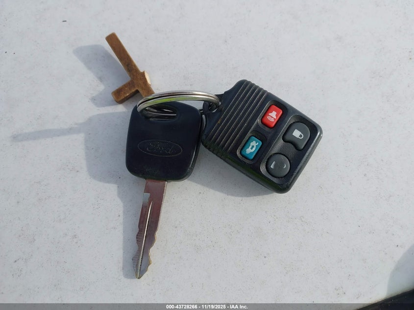 1998 Ford Taurus Se VIN: 1FAFP58S1WG226689 Lot: 43728266