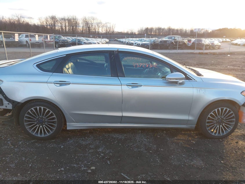 2017 Ford Fusion Hybrid Titanium VIN: 3FA6P0RUXHR233588 Lot: 43728302