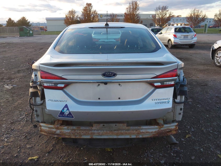 2017 Ford Fusion Hybrid Titanium VIN: 3FA6P0RUXHR233588 Lot: 43728302