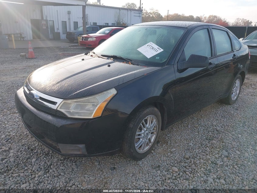 1FAHP35N09W149996 2009 FORD FOCUS photo no. 2