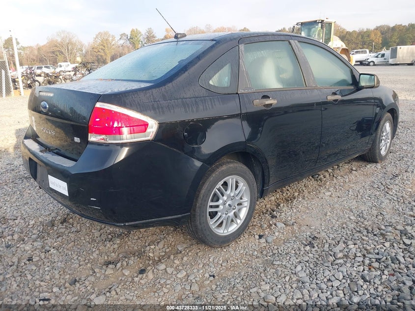 1FAHP35N09W149996 2009 FORD FOCUS photo no. 4