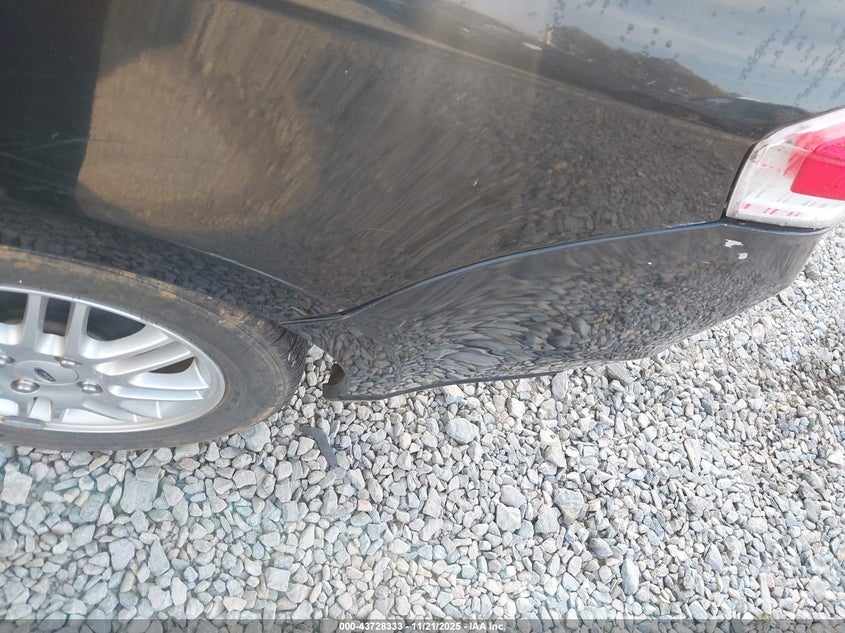 1FAHP35N09W149996 2009 FORD FOCUS photo no. 6