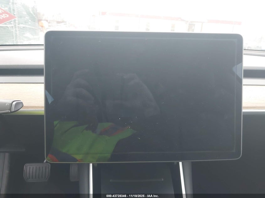 2019 Tesla Model 3 Long Range/Performance VIN: 5YJ3E1EB3KF429488 Lot: 43728346