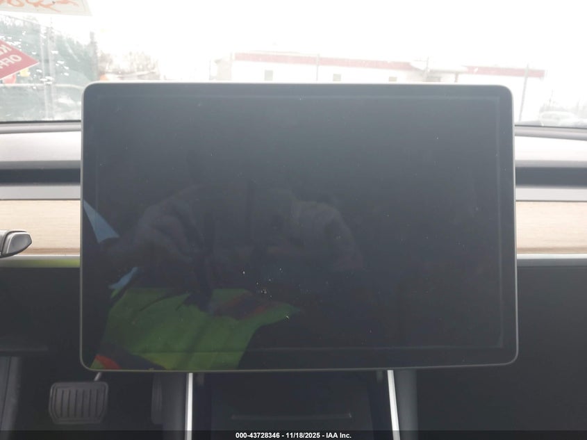 2019 Tesla Model 3 Long Range/Performance VIN: 5YJ3E1EB3KF429488 Lot: 43728346