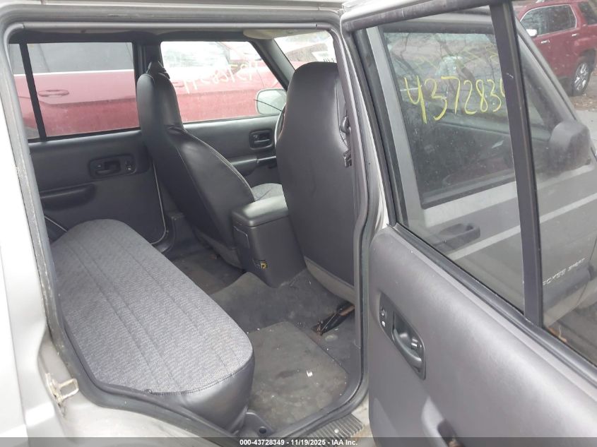 2001 Jeep Cherokee Sport VIN: 1J4FF48S31L596740 Lot: 43728349