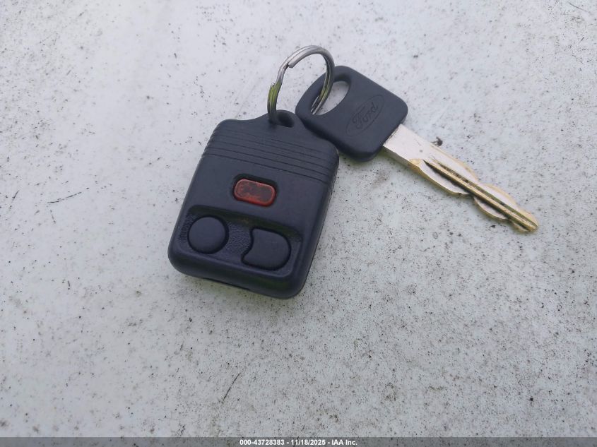 2002 Ford F-250 Lariat/Xl/Xlt VIN: 1FTNX21F72EB41864 Lot: 43728383