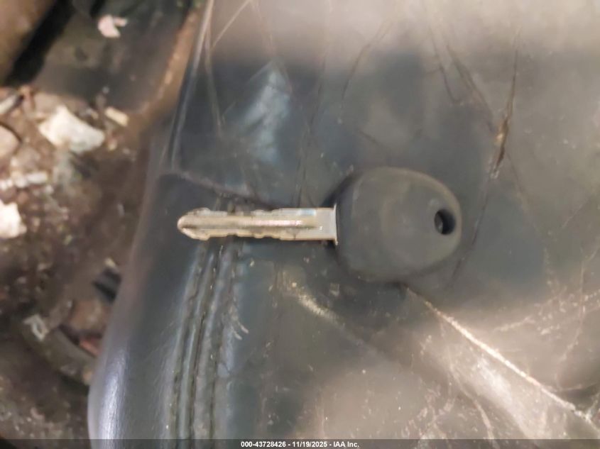 2004 Pontiac Grand Prix Gt2 VIN: 2G2WS522841304966 Lot: 43728426