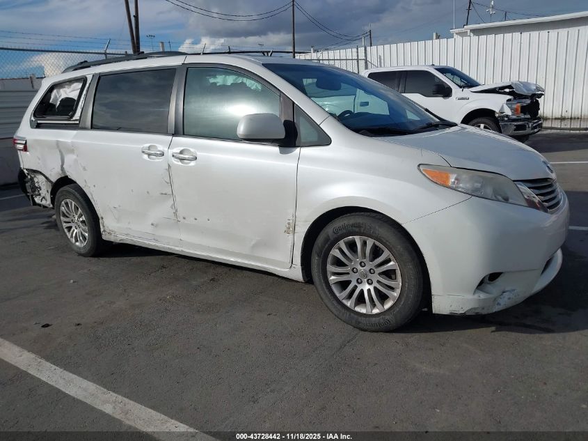 TOYOTA SIENNA XLE 8 PASSENGER