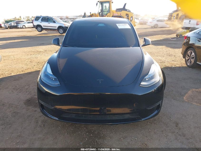 2024 Tesla Model Y Performance Dual Motor All-Wheel Drive VIN: 7SAYGDEF0RF053690 Lot: 43728492