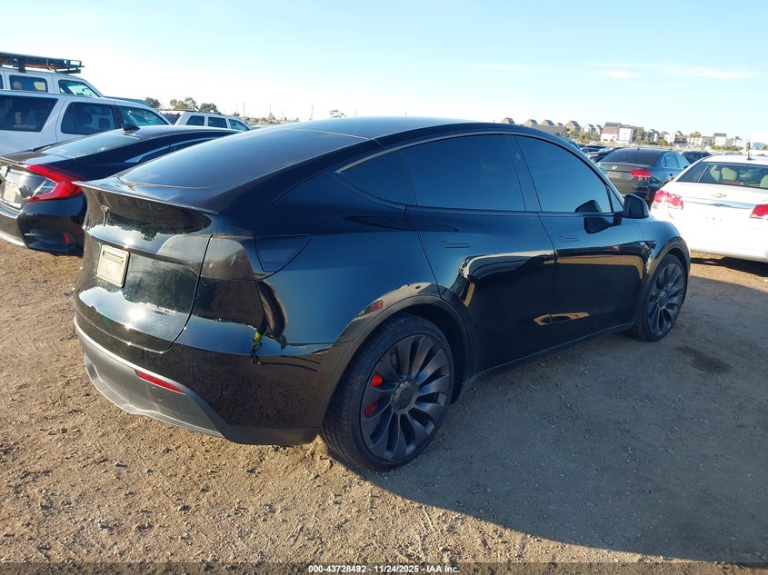 7SAYGDEF0RF053690 2024 TESLA MODEL Y photo no. 4