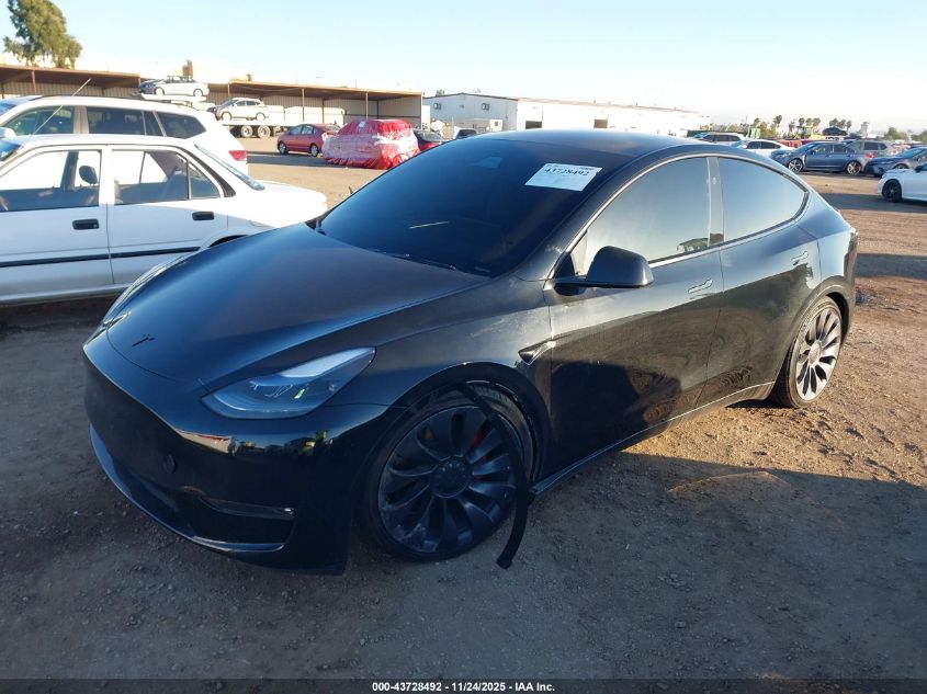 2024 Tesla Model Y Performance Dual Motor All-Wheel Drive VIN: 7SAYGDEF0RF053690 Lot: 43728492