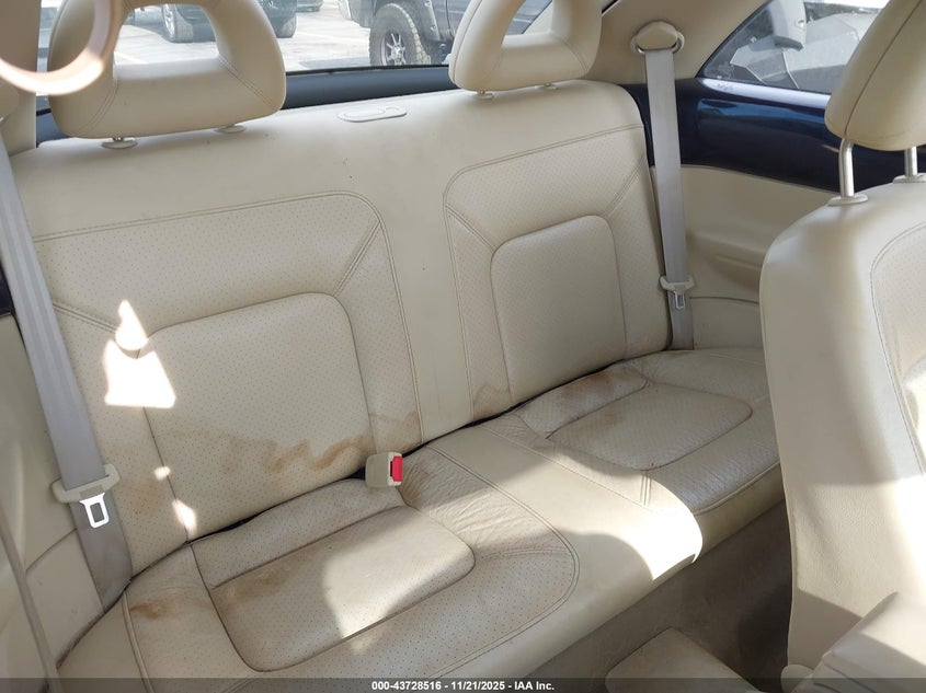 2001 Volkswagen New Beetle Glx VIN: 3VWDC21C51M433287 Lot: 43728516