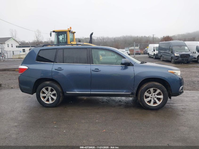 2011 Toyota Highlander Base V6 VIN: 5TDBK3EH2BS045296 Lot: 43728520