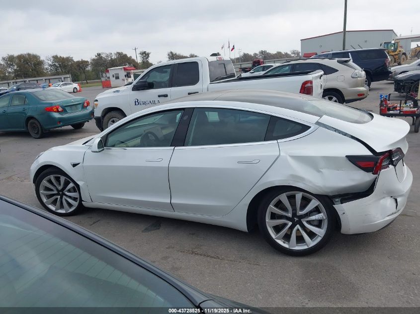 2020 Tesla Model 3 Long Range Dual Motor All-Wheel Drive VIN: 5YJ3E1EBXLF795532 Lot: 43728525