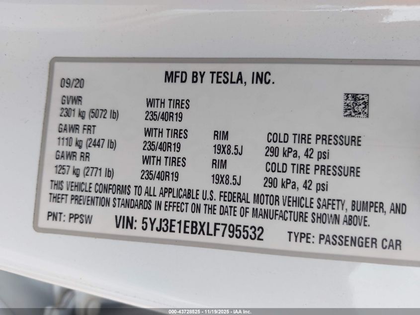 2020 Tesla Model 3 Long Range Dual Motor All-Wheel Drive VIN: 5YJ3E1EBXLF795532 Lot: 43728525