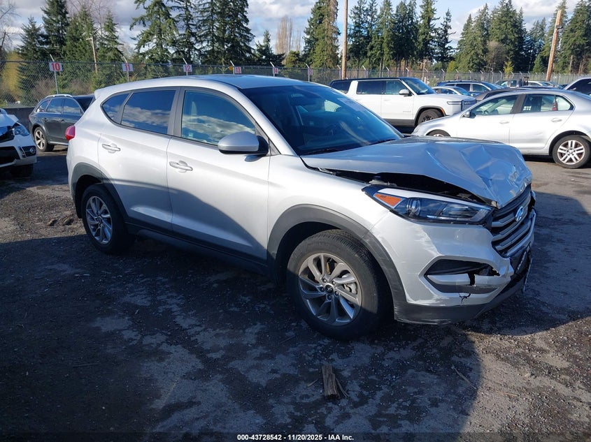 HYUNDAI TUCSON SE