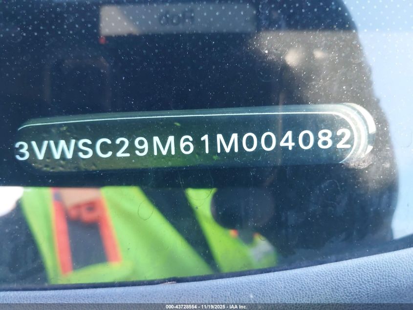 2001 Volkswagen Jetta Gls 1.8L Turbo VIN: 3VWSC29M61M004082 Lot: 43728554