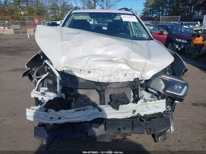 2023 Subaru Forester Premium VIN: JF2SKADC0PH452394 Lot: 43728603