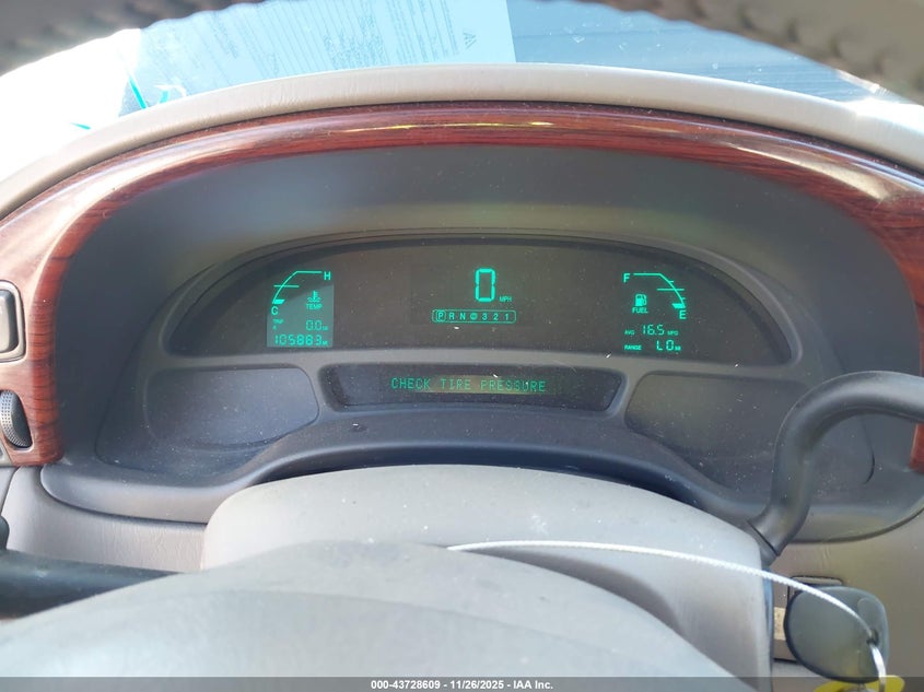 2005 Cadillac Deville Livery VIN: 1G6KD54Y45U203597 Lot: 43728609