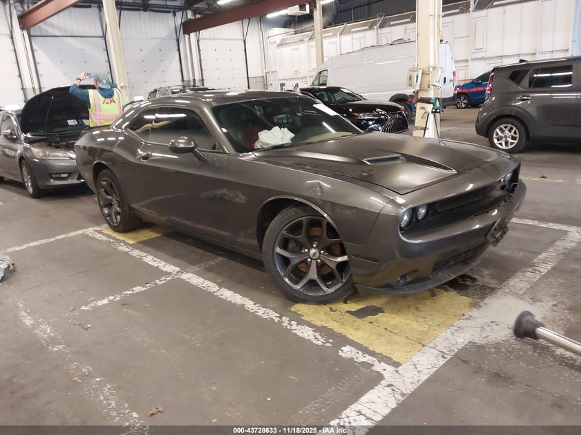 DODGE CHALLENGER R/T PLUS
