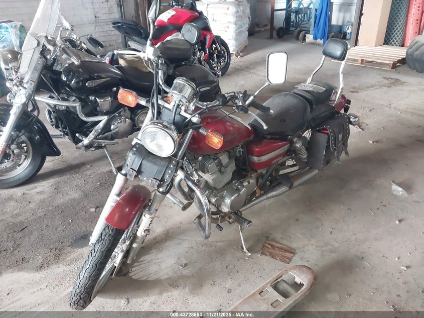 JH2MC13094K002311 2004 HONDA CM photo no. 2