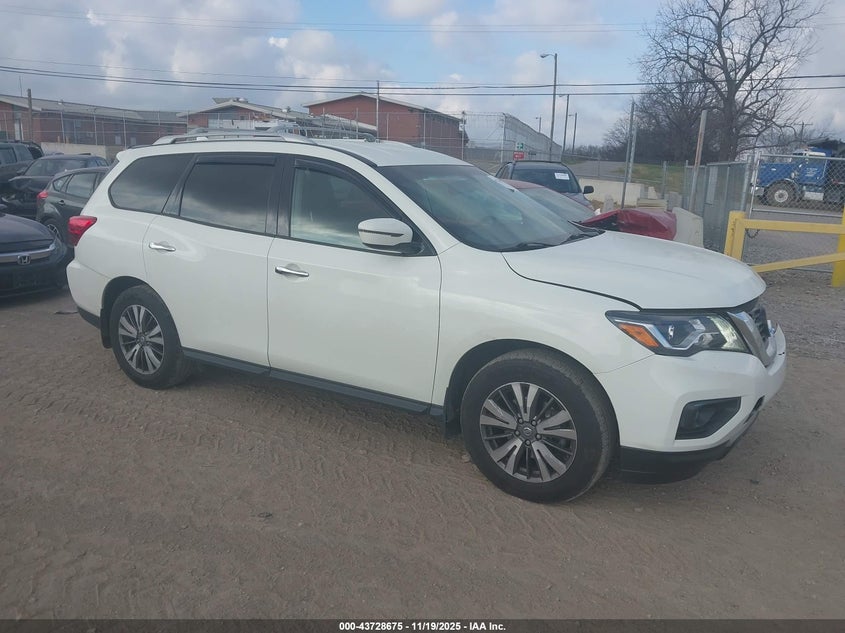 NISSAN PATHFINDER SV