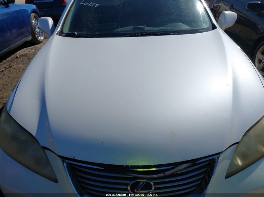 2007 Lexus Es 350 VIN: JTHBJ46G272116881 Lot: 43728689