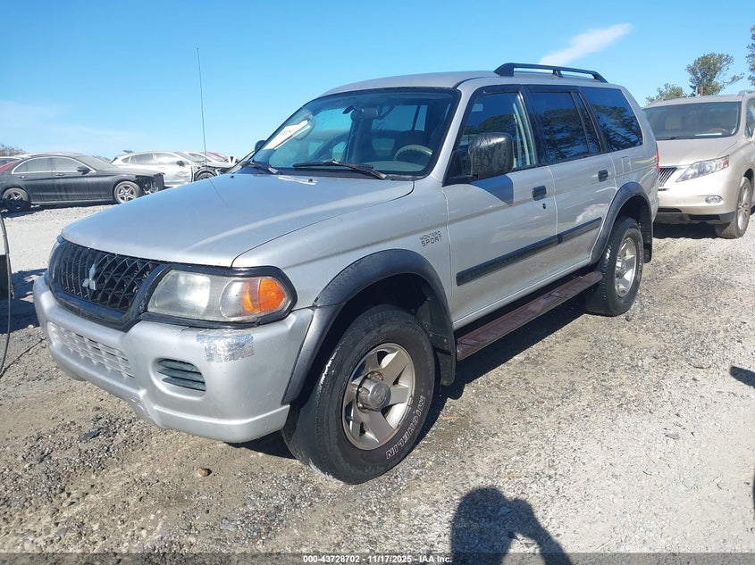 JA4LS21H53J049145 2003 MITSUBISHI MONTERO SPORT photo no. 2