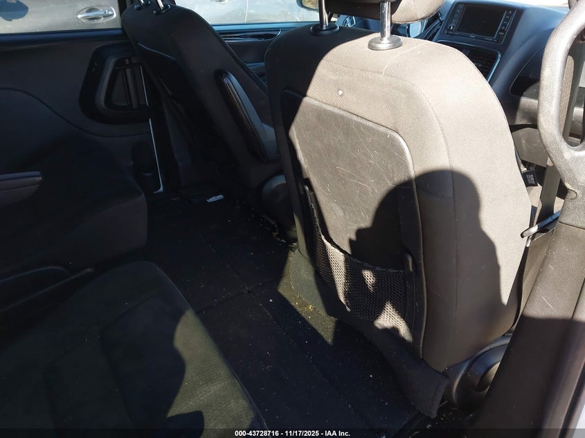 2018 Dodge Grand Caravan Se Plus VIN: 2C4RDGBG4JR221431 Lot: 43728716