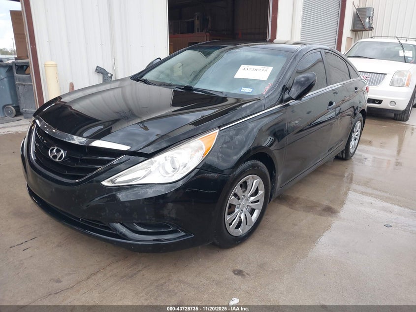 5NPEB4AC7CH382552 2012 HYUNDAI SONATA photo no. 2