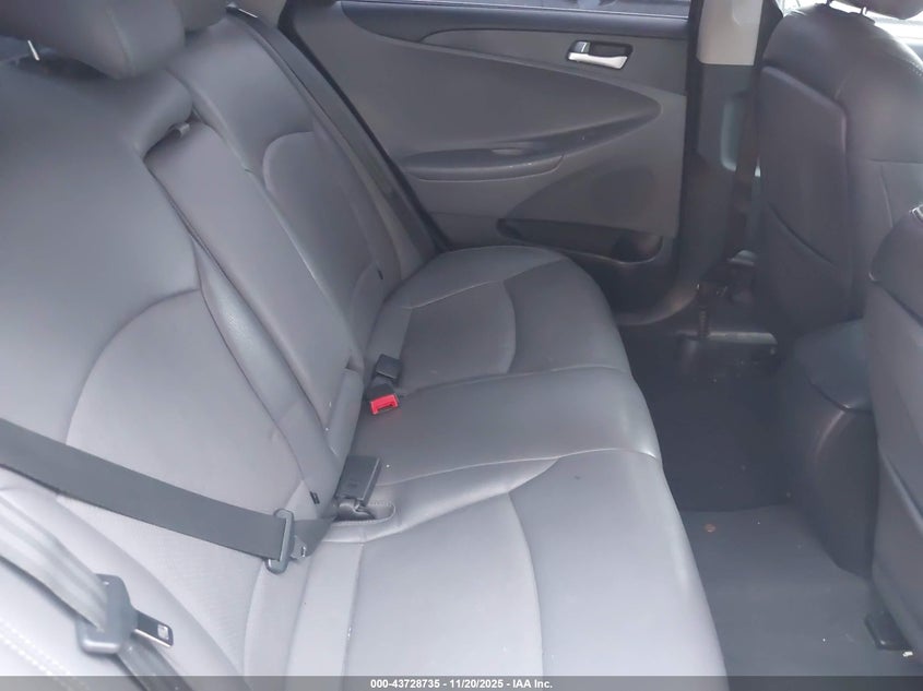 5NPEB4AC7CH382552 2012 HYUNDAI SONATA photo no. 8