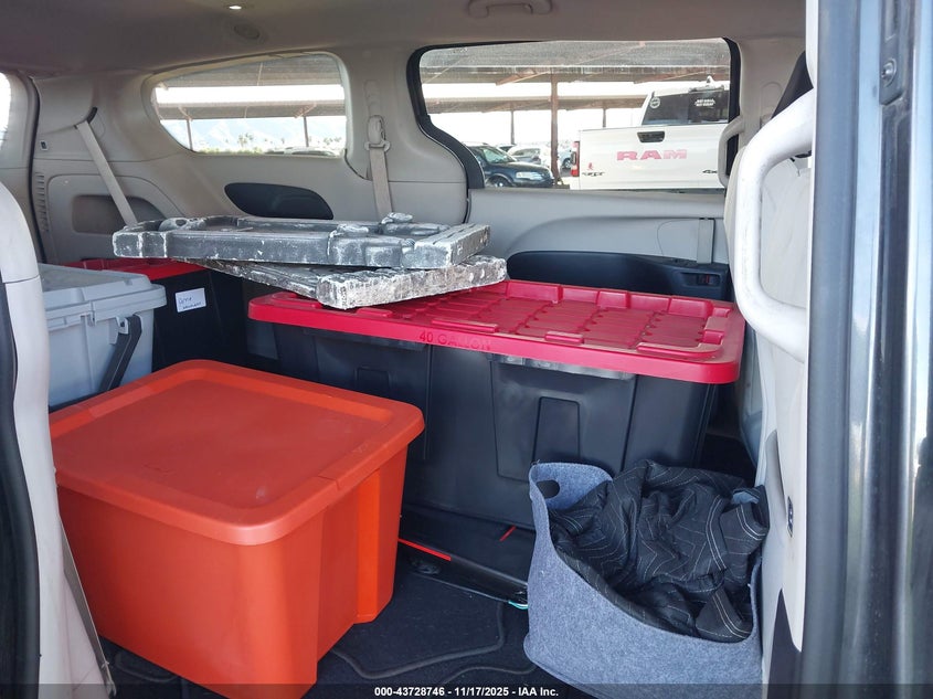 2017 Chrysler Pacifica Touring VIN: 2C4RC1DG1HR514257 Lot: 43728746